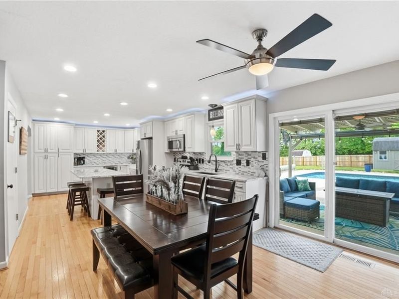 6023 Glennsbury Court, West Chester, OH 45069 Photo 9