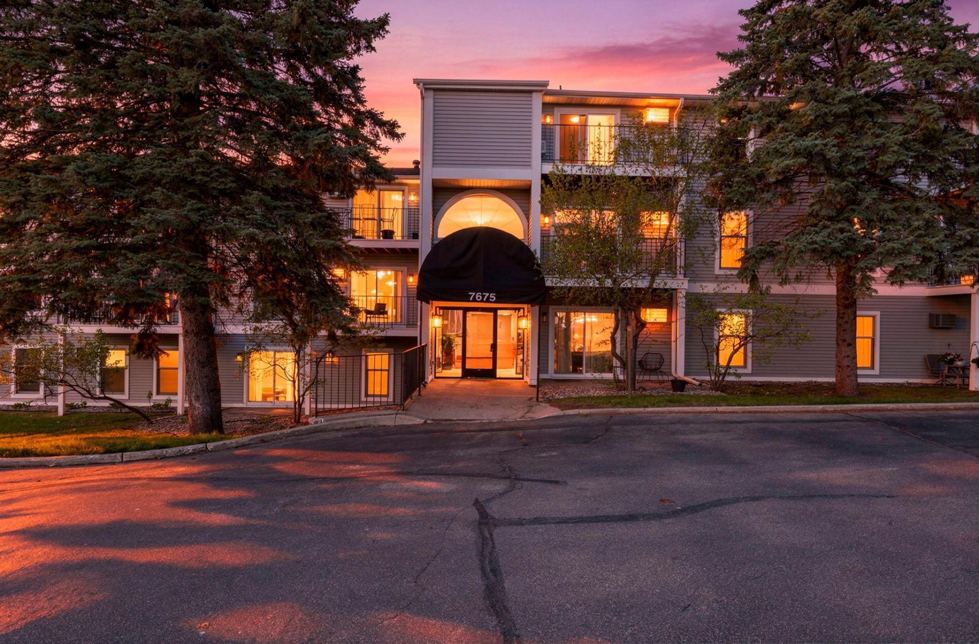 7675 142nd Street W, Unit 114, Apple Valley, MN 55124 Main Photo