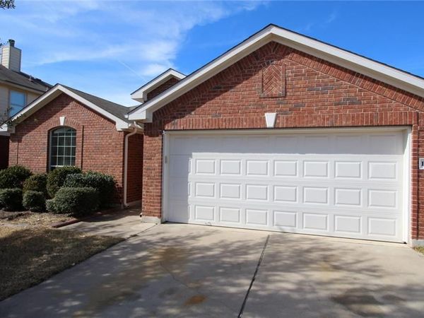 107 Inman DR, Hutto, TX 78634