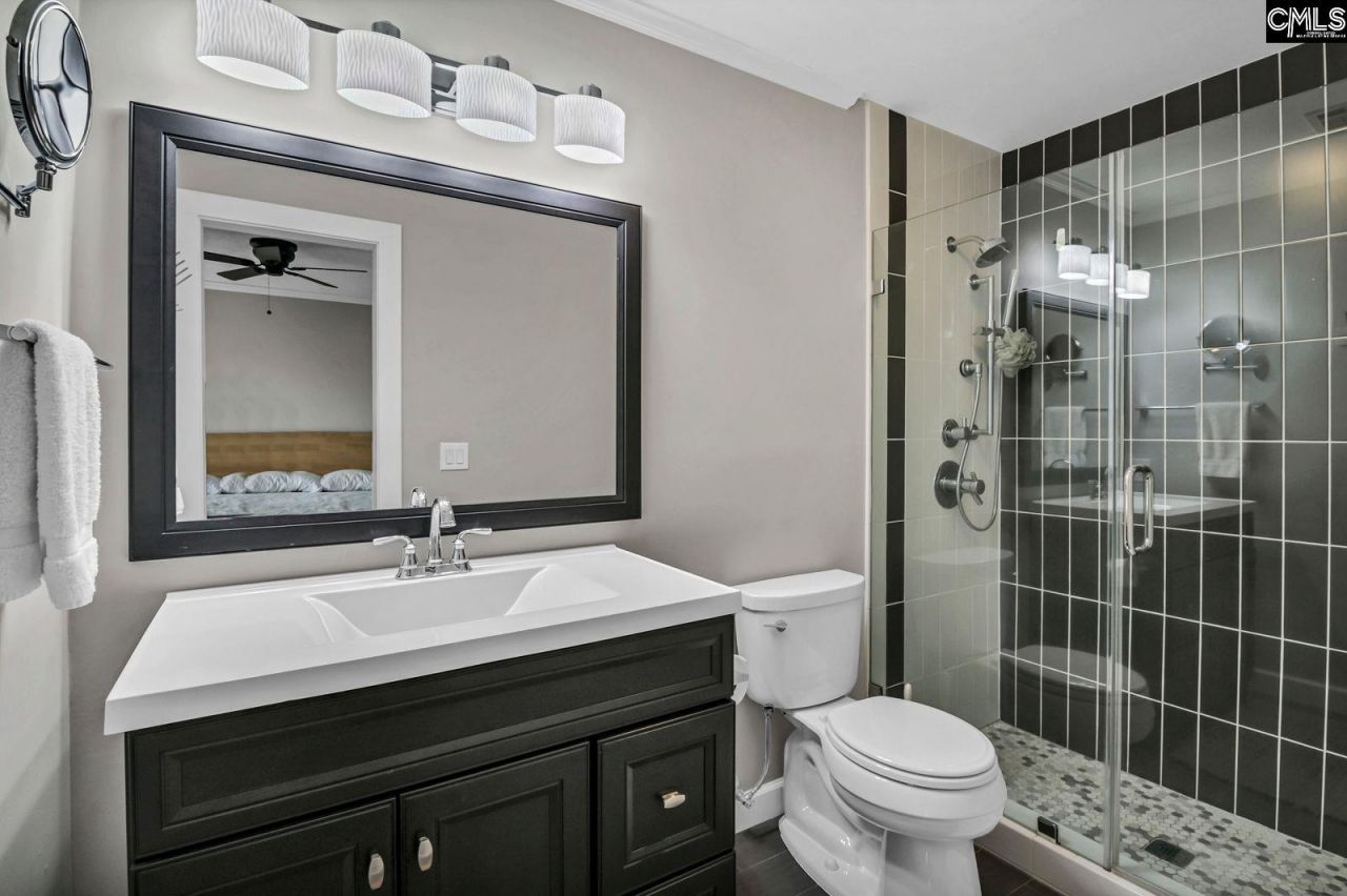 1441 Old Chapin Road  Photo 16