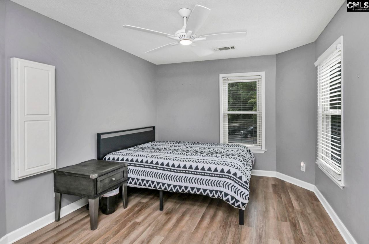 1441 Old Chapin Road  Photo 21