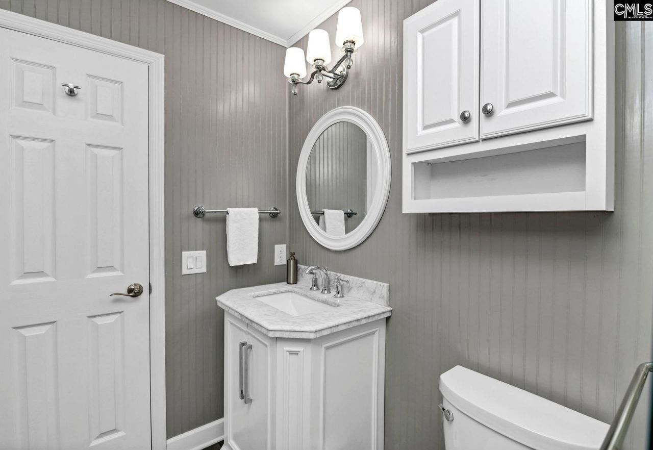 1441 Old Chapin Road  Photo 23