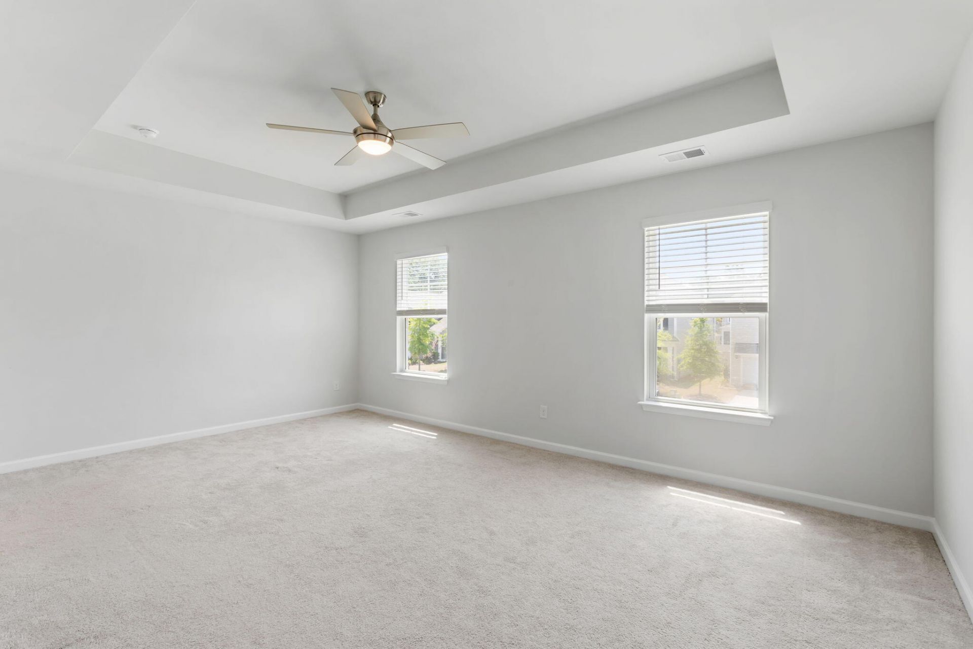 3830 Sawmill Court Photo 10