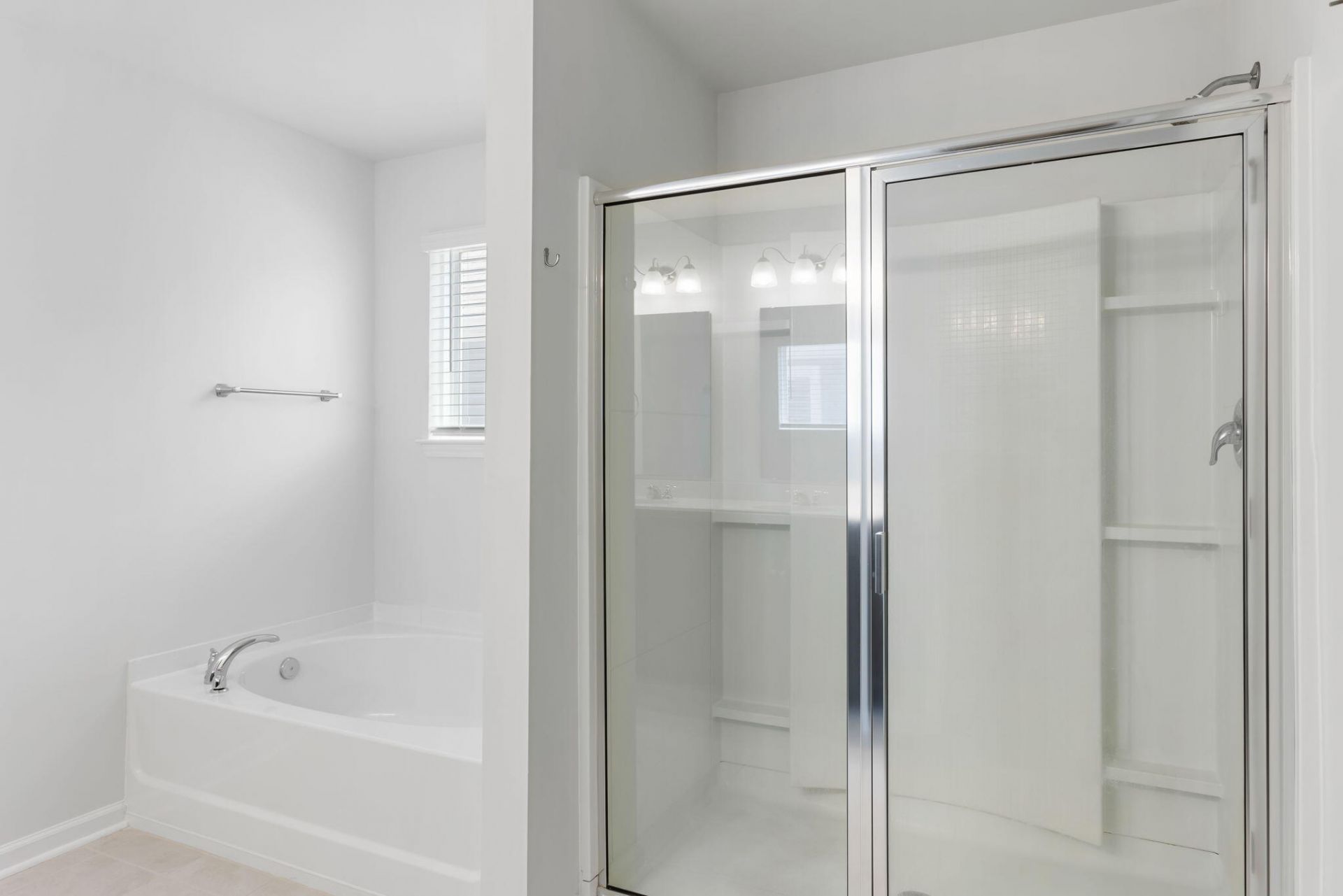 3830 Sawmill Court Photo 14