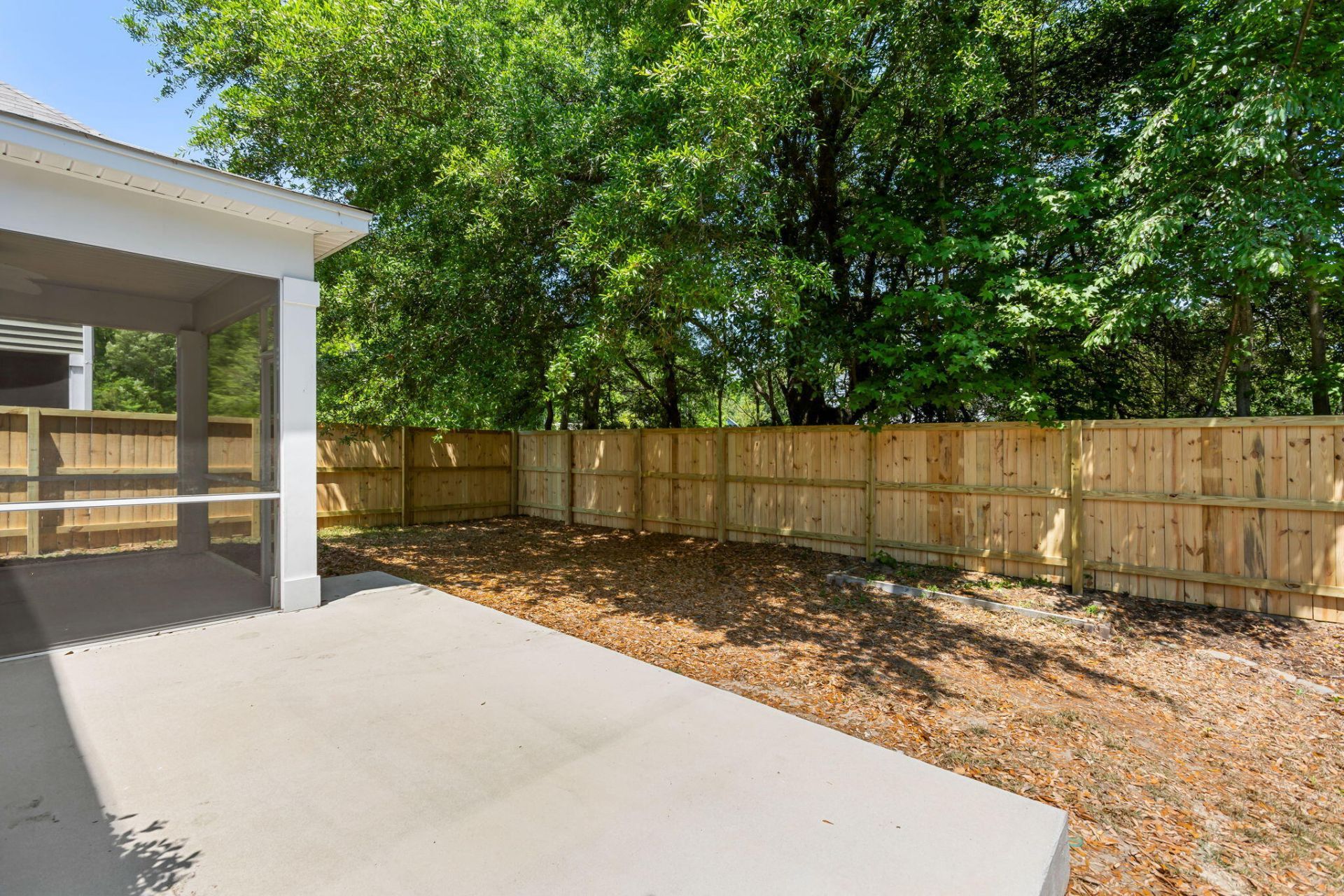 3830 Sawmill Court Photo 21