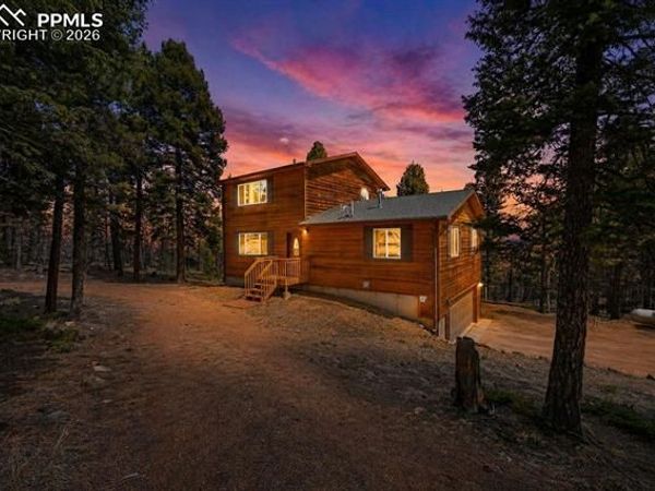 82 Apache Creek Drive, Florissant, CO 80816