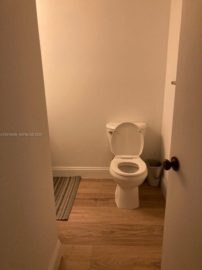 780 NE 69th St , Unit 506, Miami, FL 33138 Photo