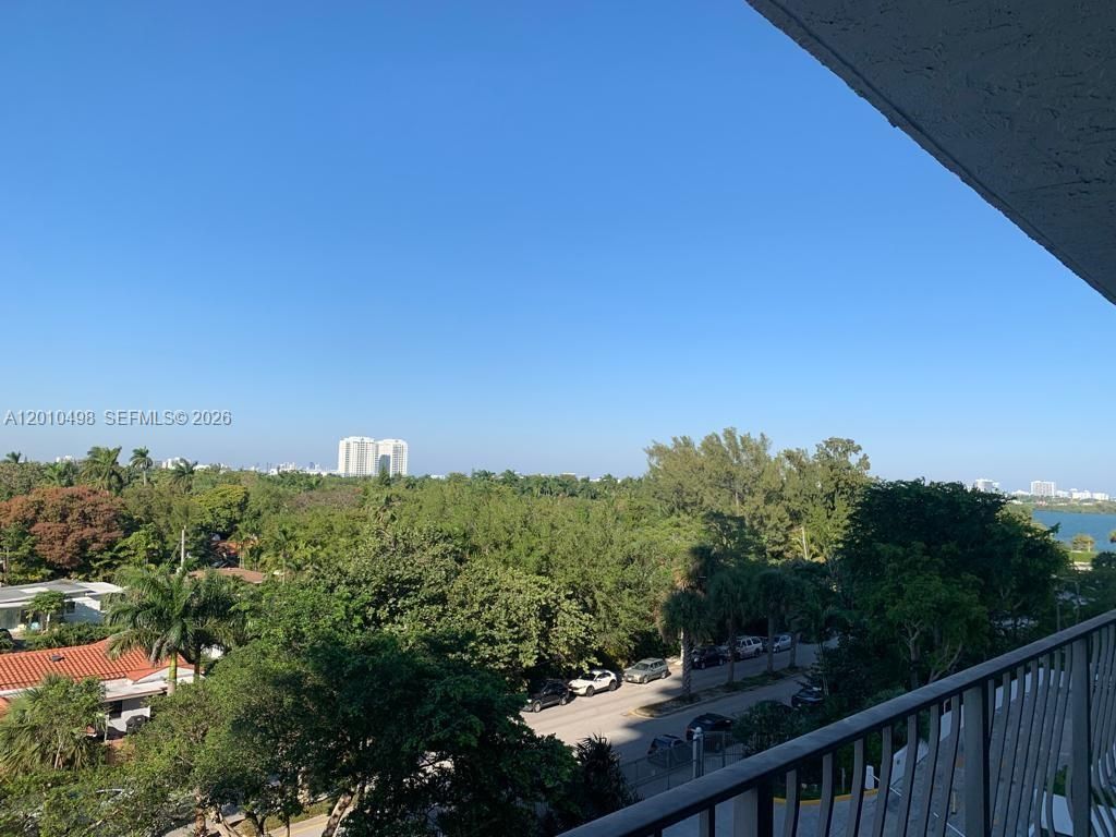 780 NE 69th St , Unit 506, Miami, FL 33138 Photo