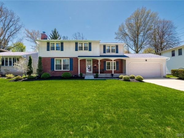 153 The Paddock , Williamsville, NY 14221