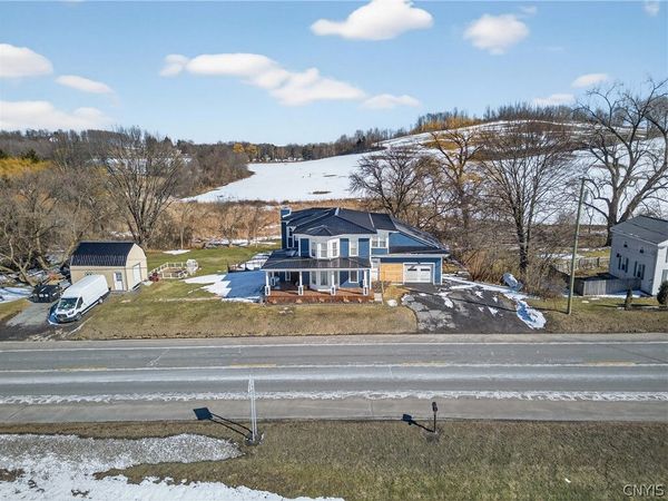 8580 State Route 34 , Weedsport, NY 13166