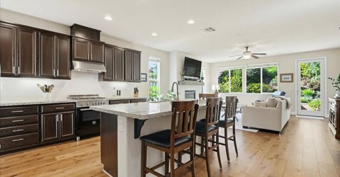 21590 Cascade Crossing Rd, Grass Valley, CA 95949 Photo