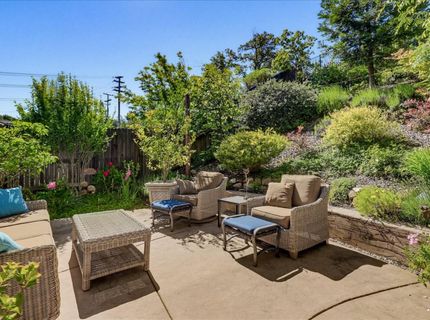 21590 Cascade Crossing Rd, Grass Valley, CA 95949 Photo