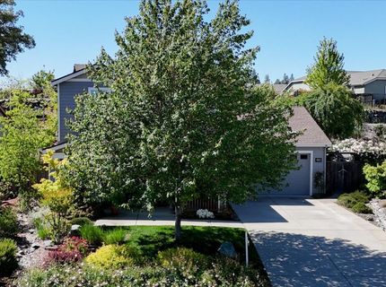 21590 Cascade Crossing Rd, Grass Valley, CA 95949 Photo