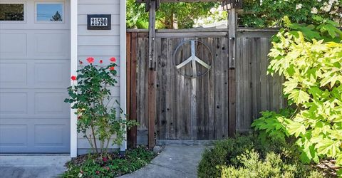 21590 Cascade Crossing Rd, Grass Valley, CA 95949 Photo