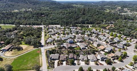 21590 Cascade Crossing Rd, Grass Valley, CA 95949 Photo