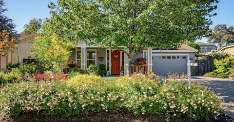 21590 Cascade Crossing Rd, Grass Valley, CA 95949 Photo