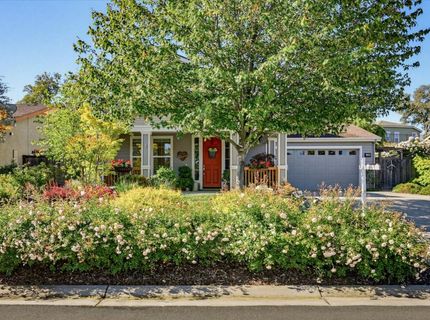 21590 Cascade Crossing Rd, Grass Valley, CA 95949 Photo