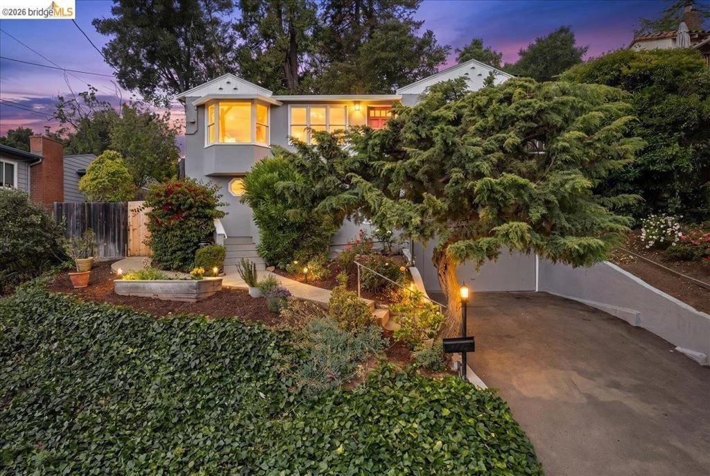 4425 Norton Ave, Oakland, CA 94602 Main Photo