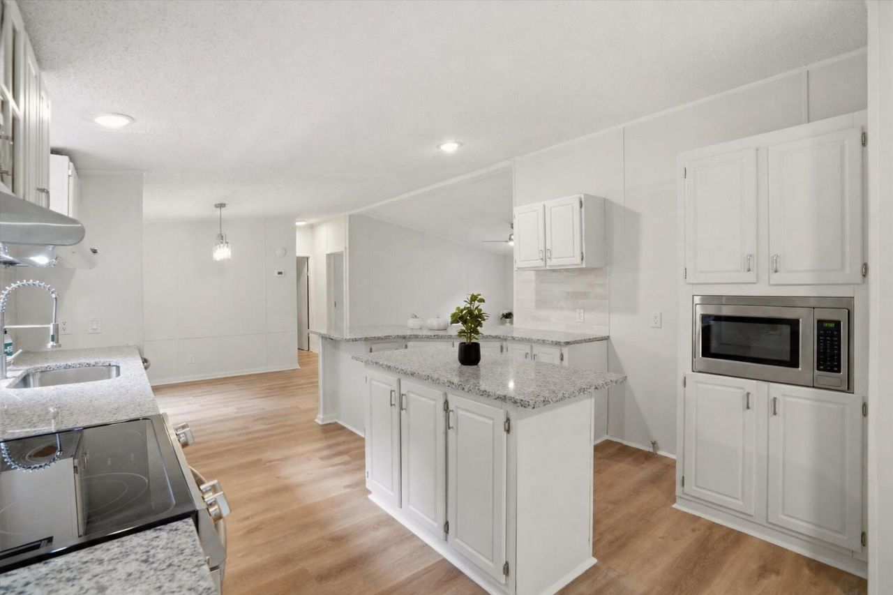 527 Popa Road Photo 10