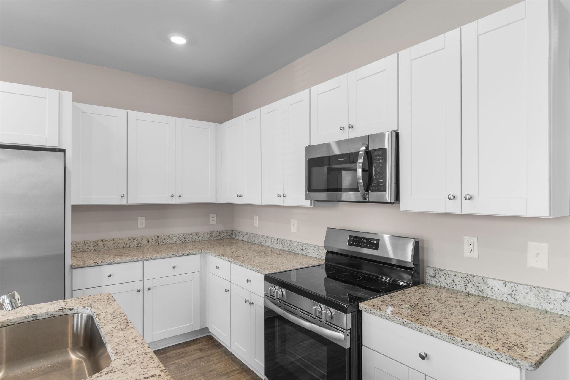 3970 Hibiscus Dr. Photo 9