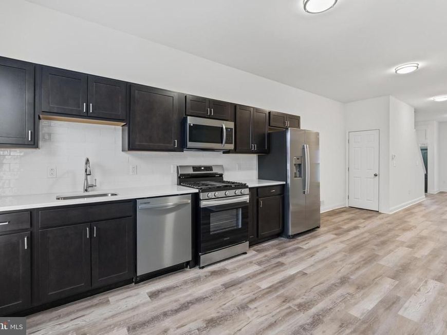 2415 E Madison Street, Baltimore, MD 21205 Main Photo