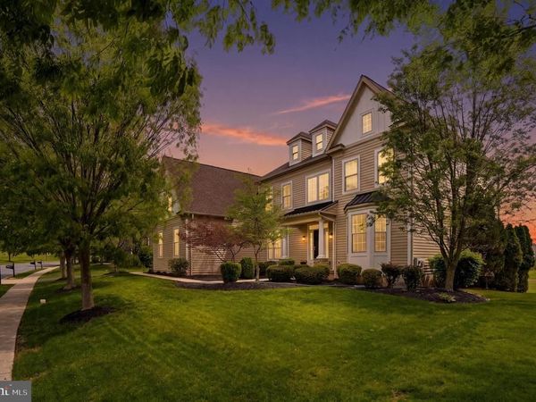 512 CHAMPIONSHIP DRIVE , HARLEYSVILLE, PA 19438