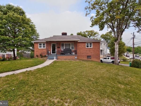 7021 E CHESAPEAKE STREET , HYATTSVILLE, MD 20785