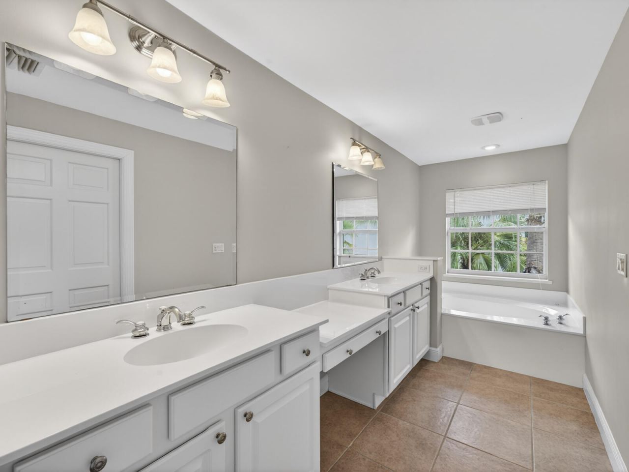 4350 Doubles Alley Drive, Unit 201, Vero Beach, FL 32967 Photo