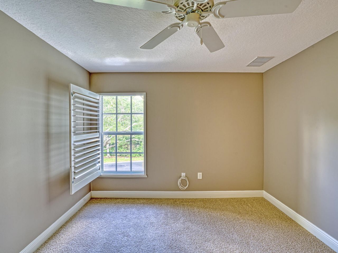 4350 Doubles Alley Drive, Unit 201, Vero Beach, FL 32967 Photo