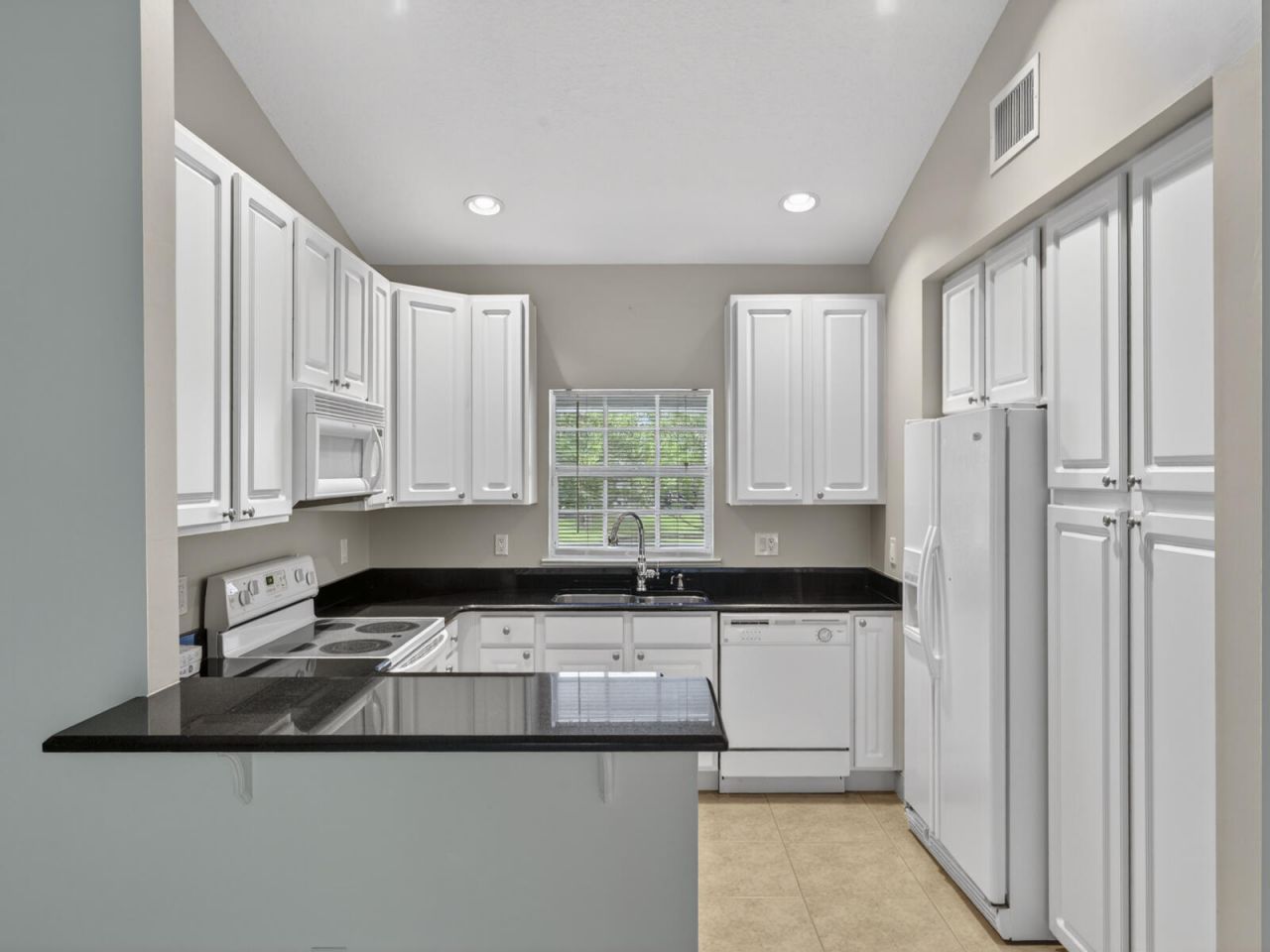 4350 Doubles Alley Drive, Unit 201, Vero Beach, FL 32967 Photo