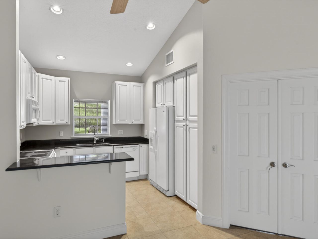 4350 Doubles Alley Drive, Unit 201, Vero Beach, FL 32967 Photo