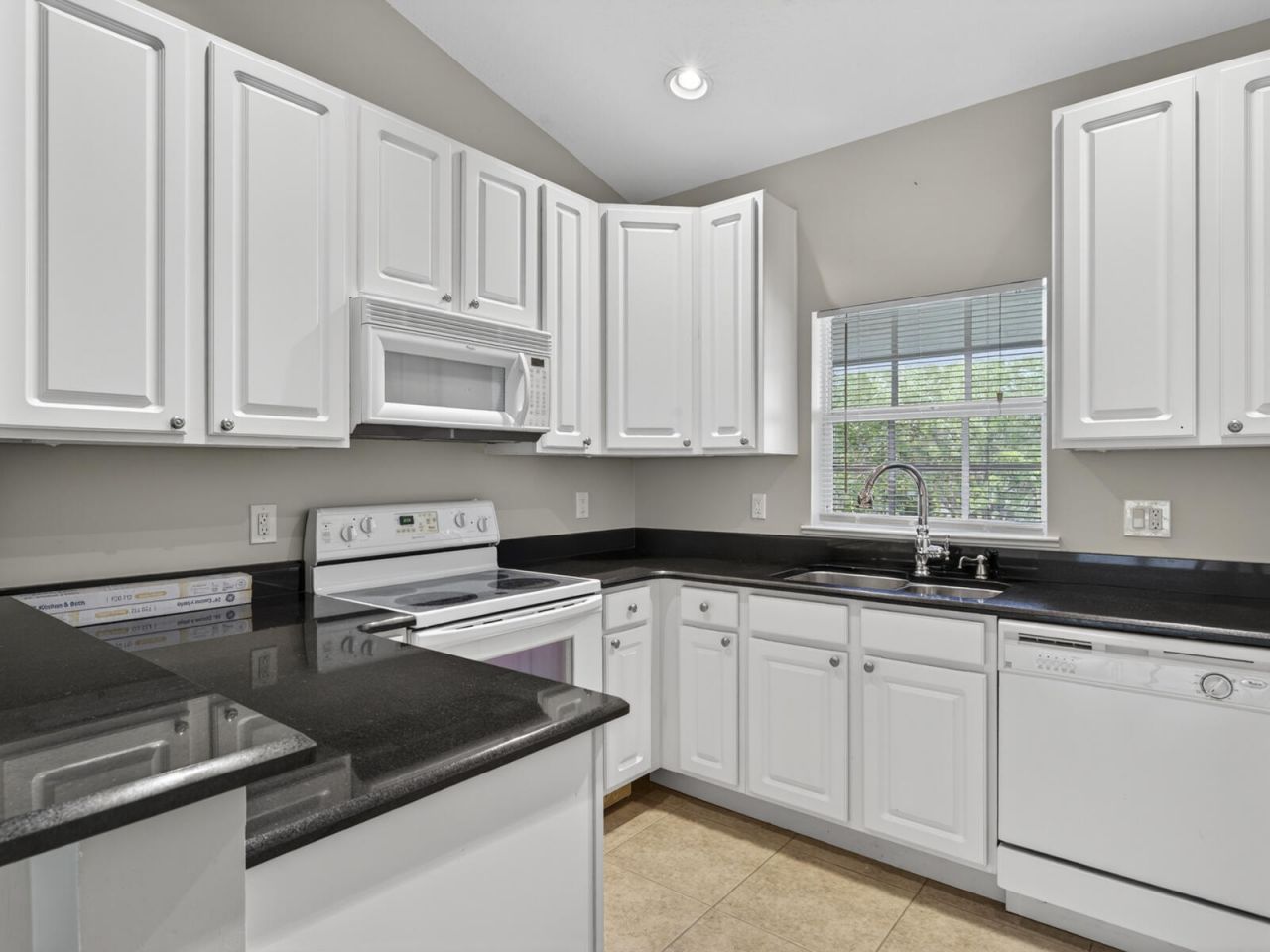 4350 Doubles Alley Drive, Unit 201, Vero Beach, FL 32967 Photo