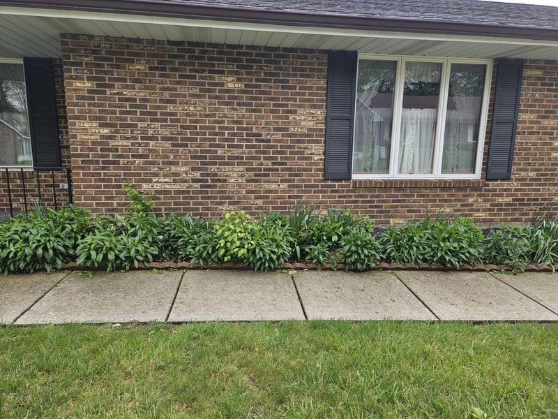 1141 W Brixton Drive, Springfield, OH 45503 Photo 2