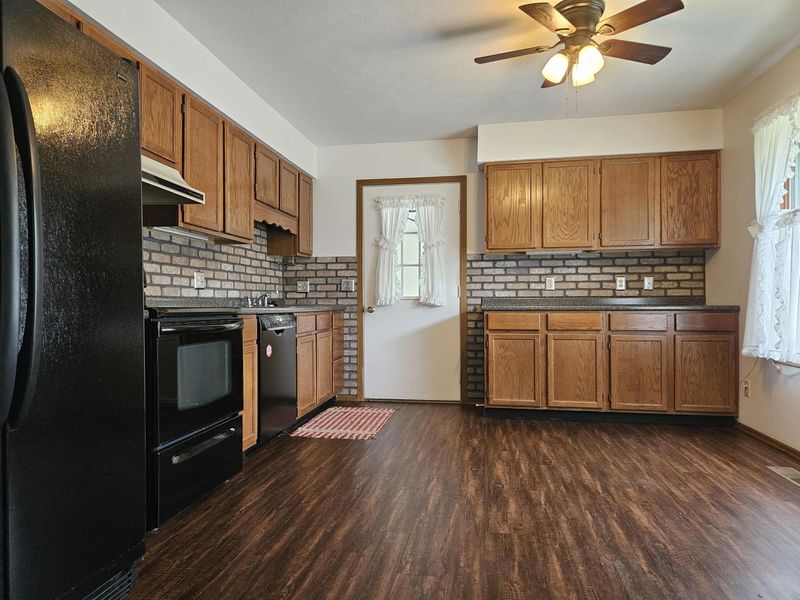 1141 W Brixton Drive, Springfield, OH 45503 Photo 4