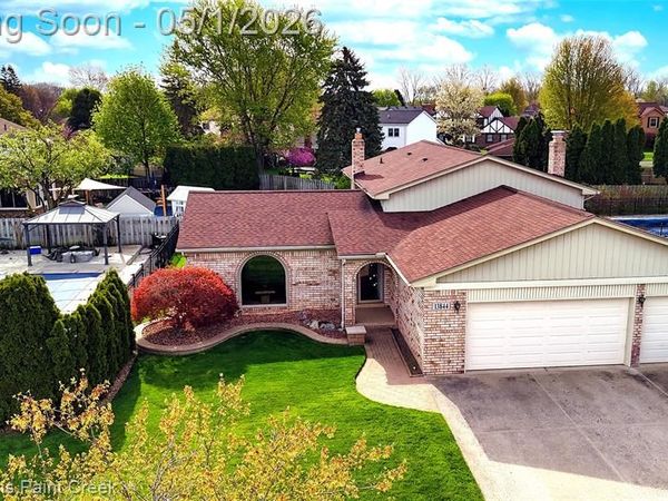 13844 Diversion Drive, Sterling Heights, MI 48313