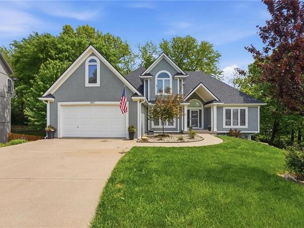 7807 NW Dalton Court, Kansas City, MO 64151