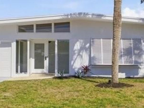 2612 BOTANY AVENUE , SARASOTA, FL 34239