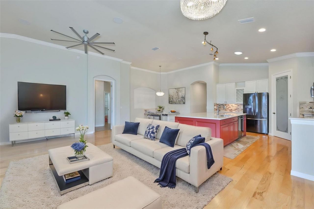 1368 Emerald Dunes Drive, Sun City Center, FL 33573 Photo