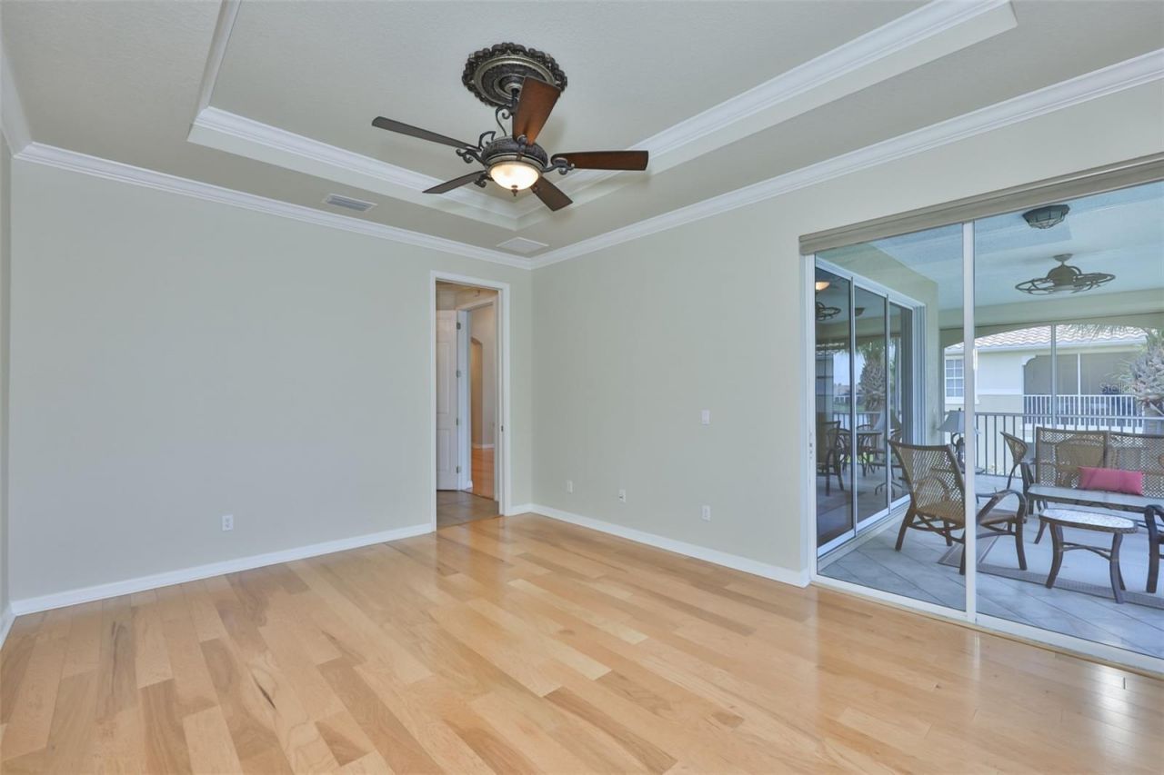 1368 Emerald Dunes Drive, Sun City Center, FL 33573 Photo