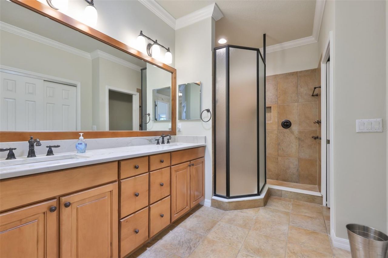 1368 Emerald Dunes Drive, Sun City Center, FL 33573 Photo