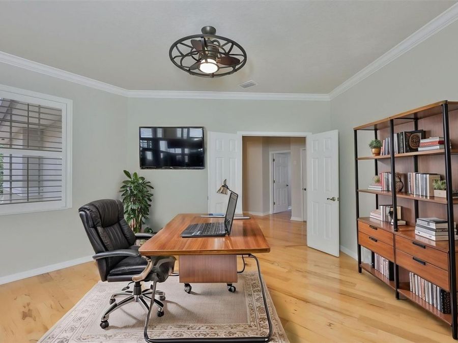 Property Image 28