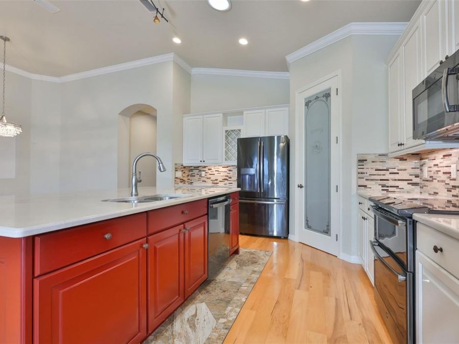 Property Image 9