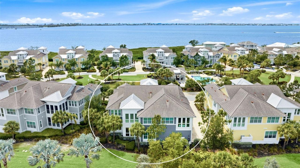 347 Compass Point Drive, Unit 201, Bradenton, FL 34209 Photo