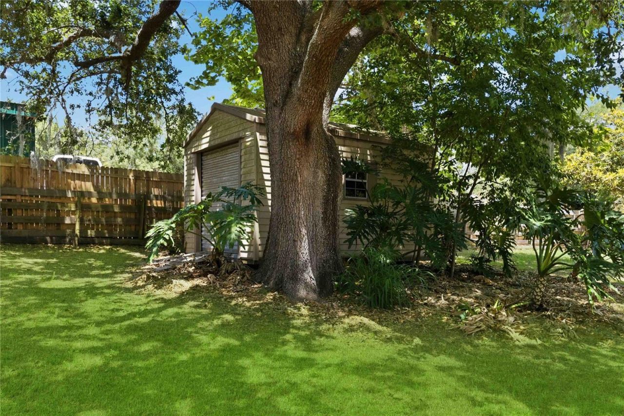16045 Harbar Oaks Drive, Montverde, FL 34756 Photo