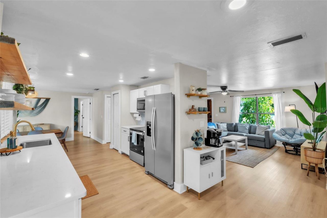 6305 36th Avenue W, Bradenton, FL 34209 Photo
