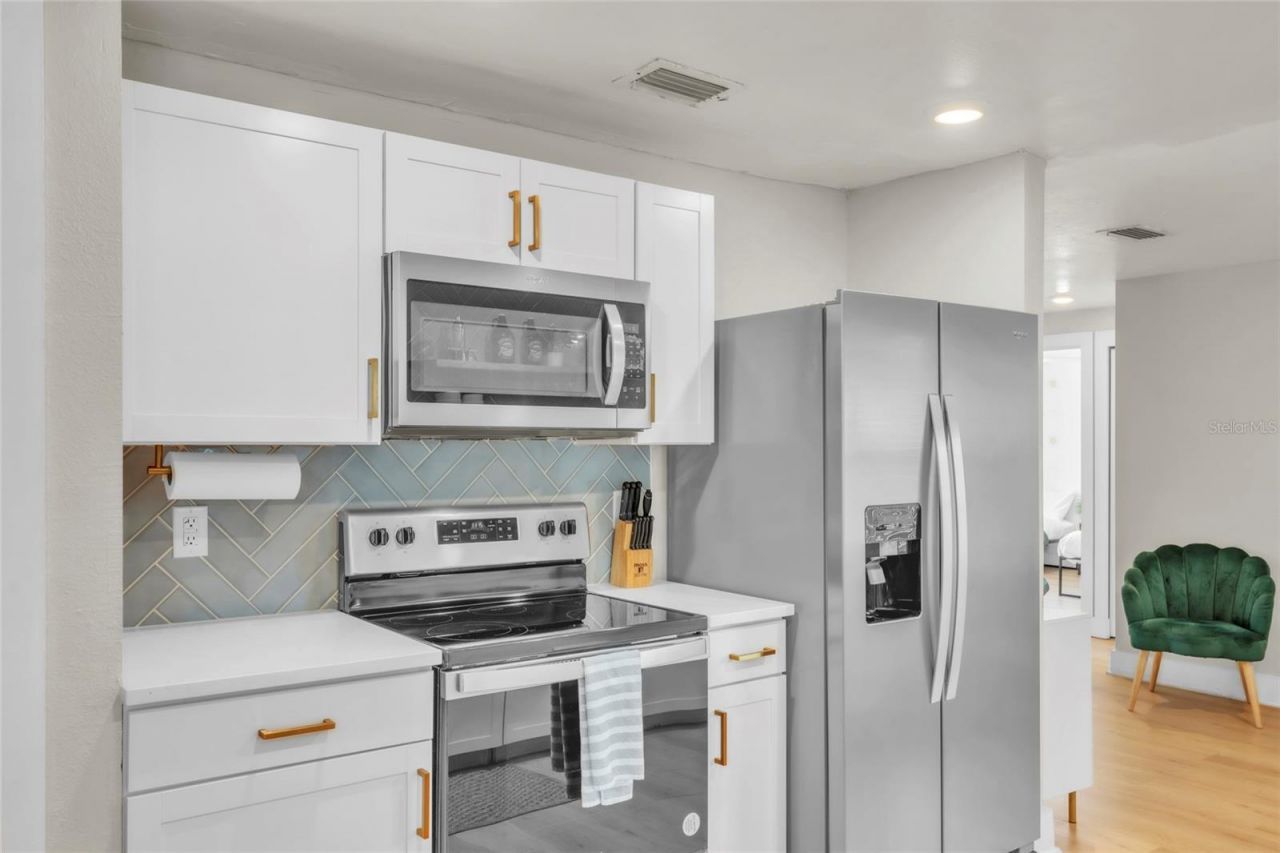 6305 36th Avenue W, Bradenton, FL 34209 Photo