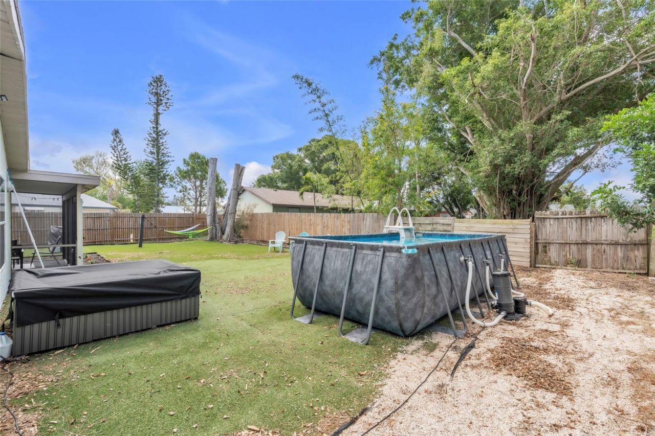 6305 36th Avenue W, Bradenton, FL 34209 Photo