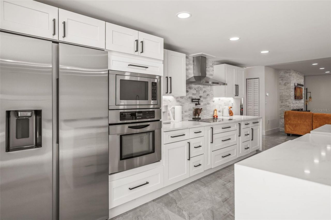 4327 Huntington Street Ne, Saint Petersburg, FL 33703 Photo