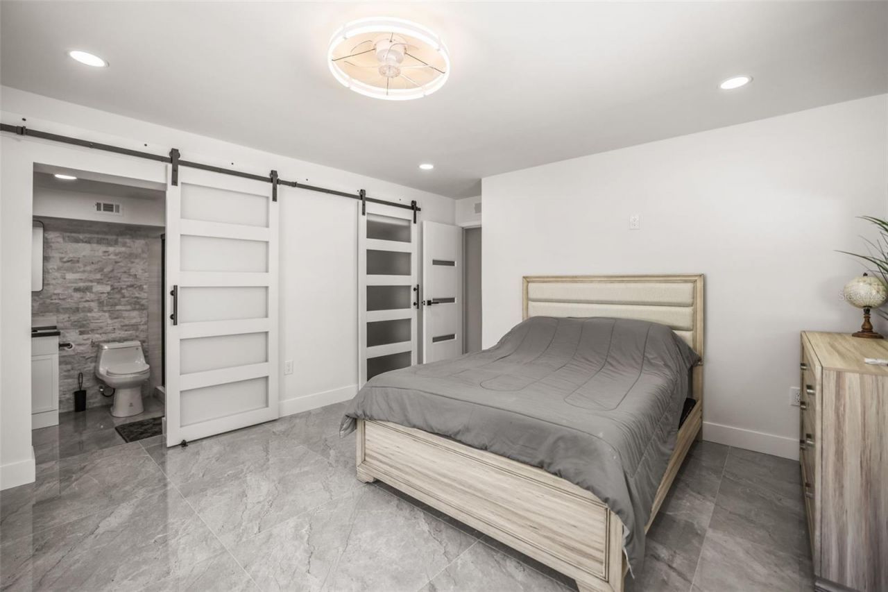 4327 Huntington Street Ne, Saint Petersburg, FL 33703 Photo