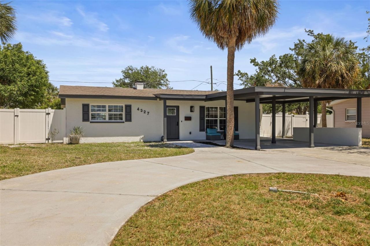 4327 Huntington Street Ne, Saint Petersburg, FL 33703 Photo